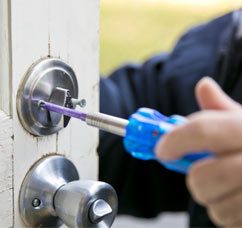 City Locksmith Store Chicopee, MA 413-240-4315 City Locksmith Store Chicopee, MA 413-240-4315