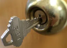 City Locksmith Store Chicopee, MA 413-240-4315 - 2-Lock-And-Key